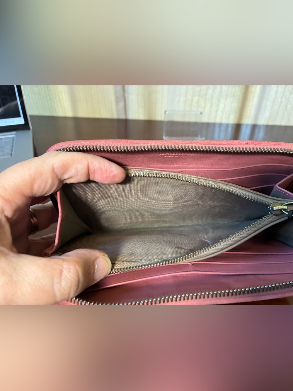 Bottega Veneta Pink and Burgundy Intrecciato Zip Wallet - Picture 7 of 14